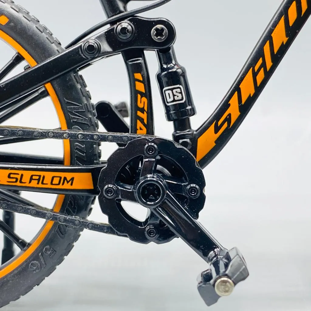 49135 1 12 scale bike