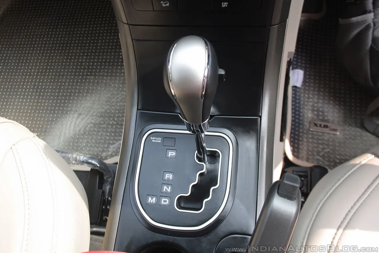 49137 xuv500 diecast collection