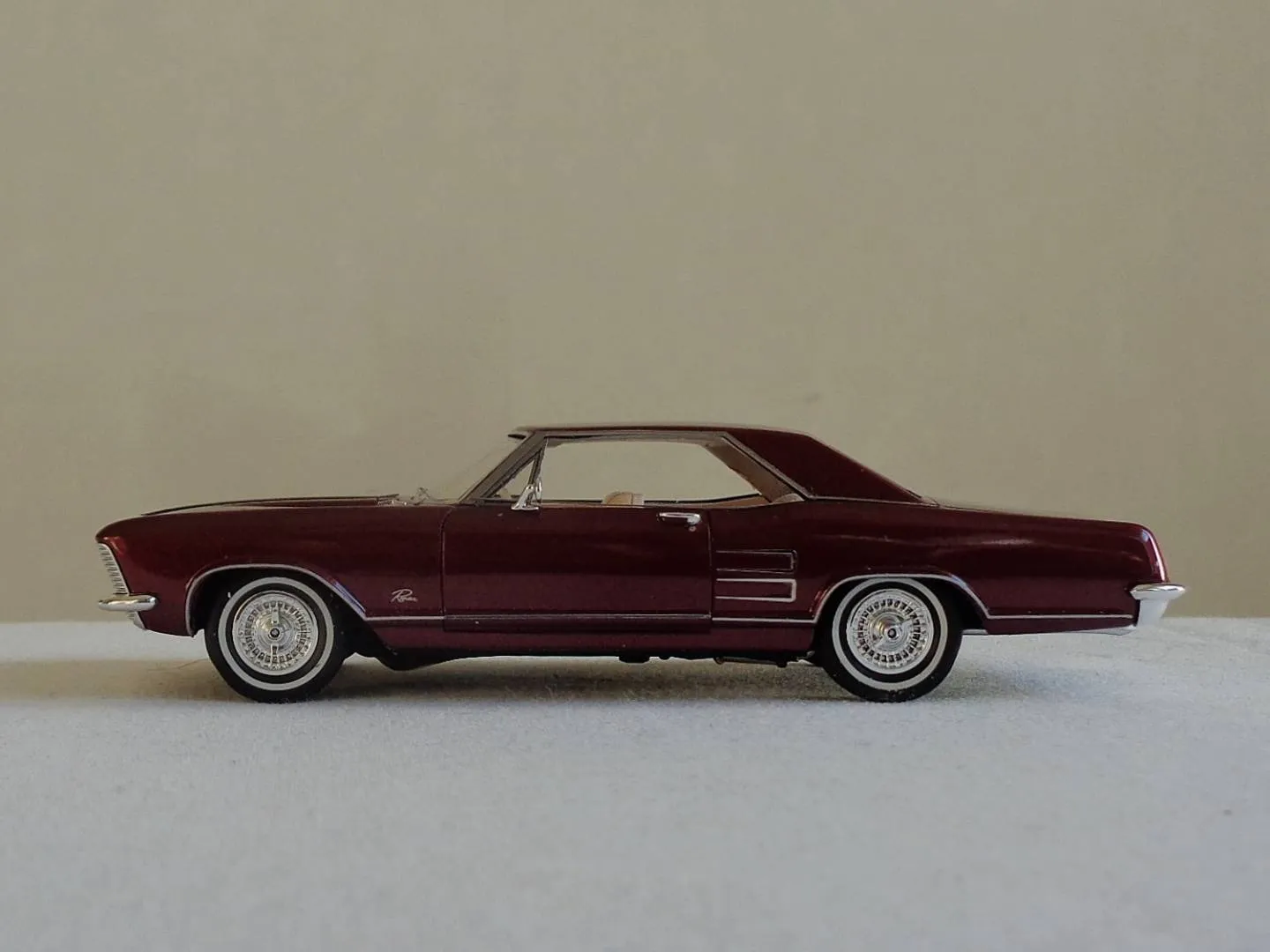 49151 riviera diecast marketplace