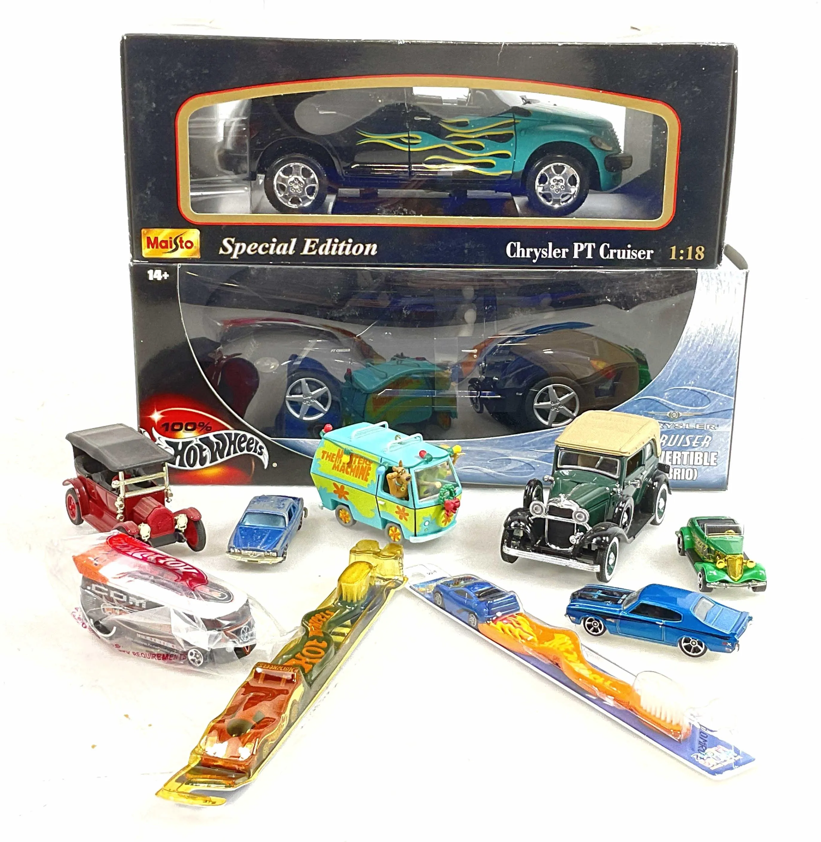 49168 00 gauge model car display