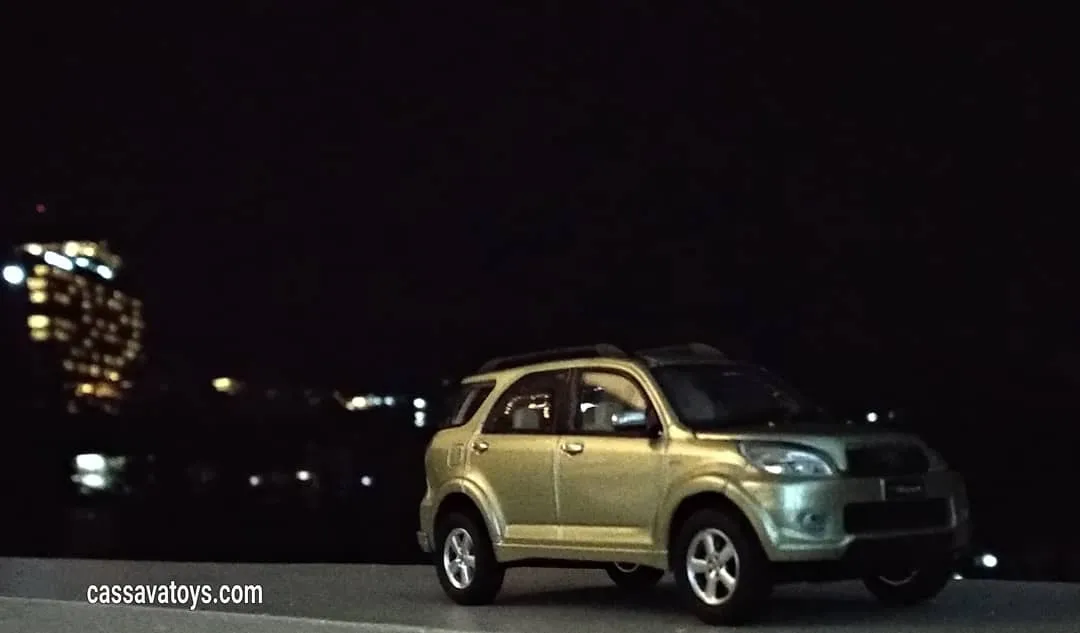 49186 diecast toyota rush quality check