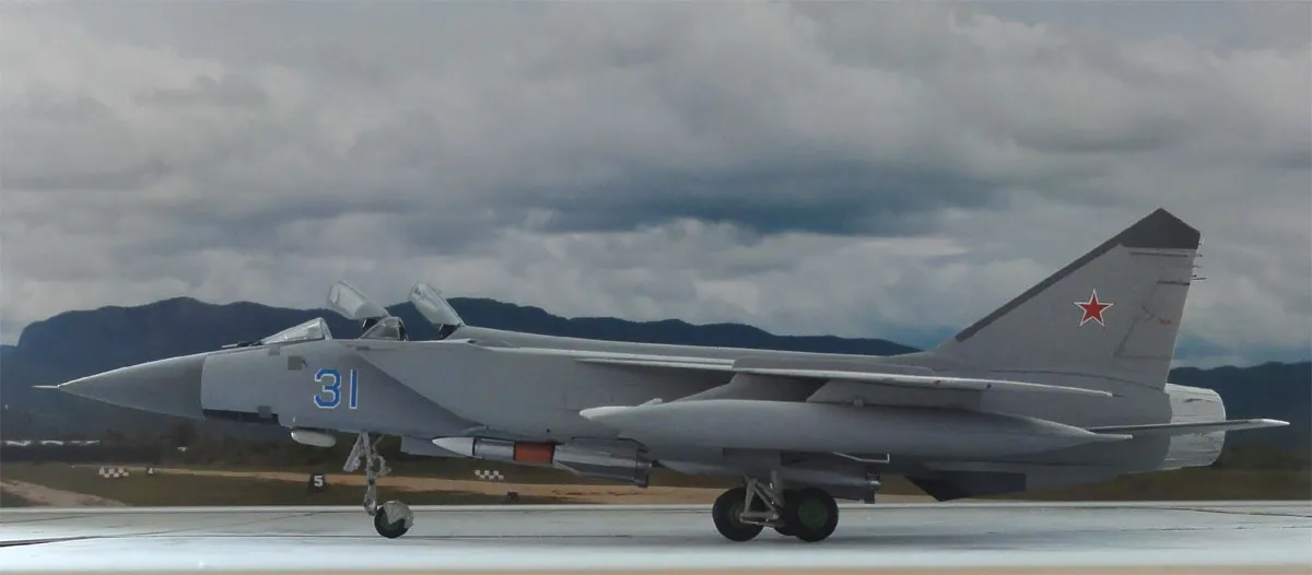 49190 mig 31 diecast detail