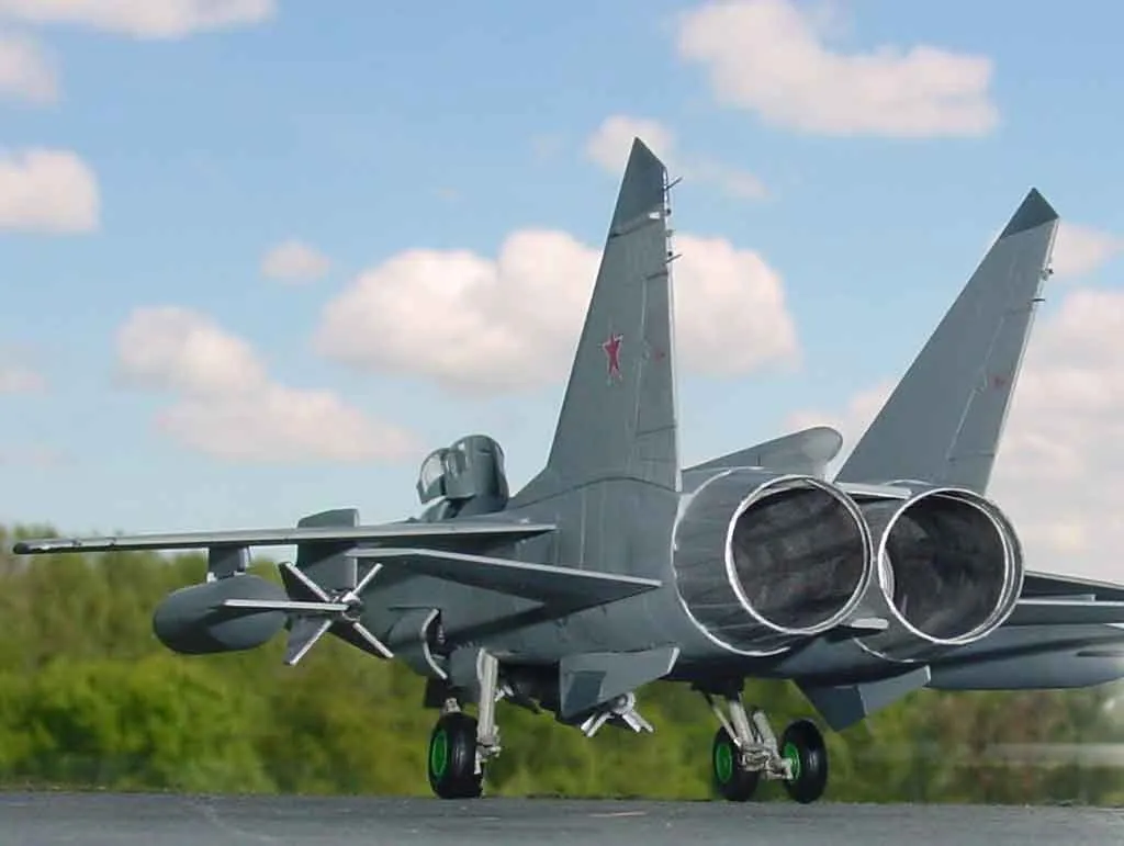 49190 mig 31 diecast material