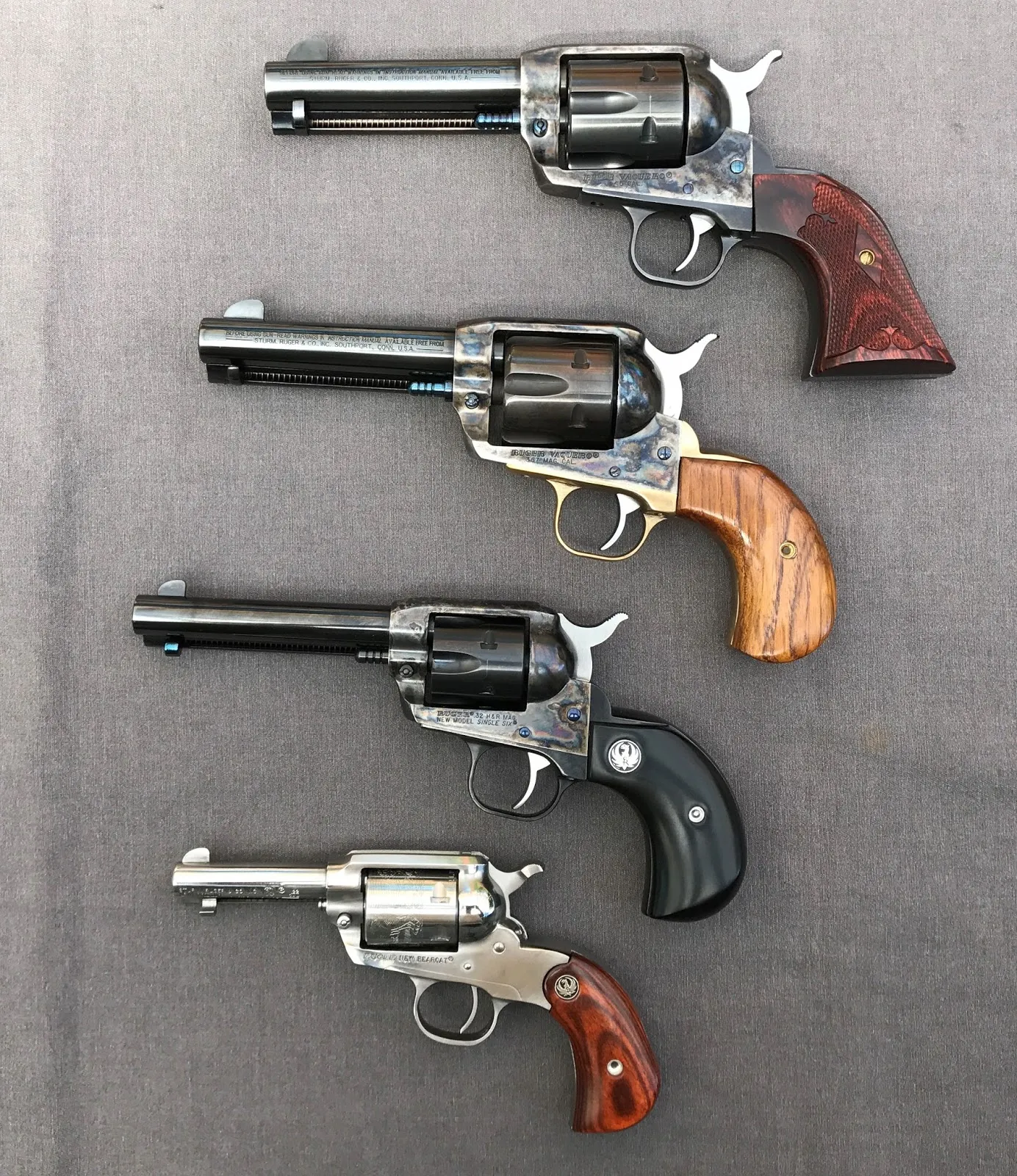 /img/49206-cleaning-diecast-cowboy-guns.webp