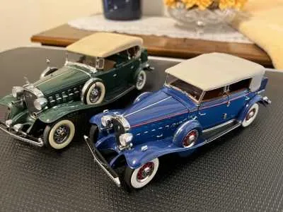 49209 cadillac series 62 convertible diecast