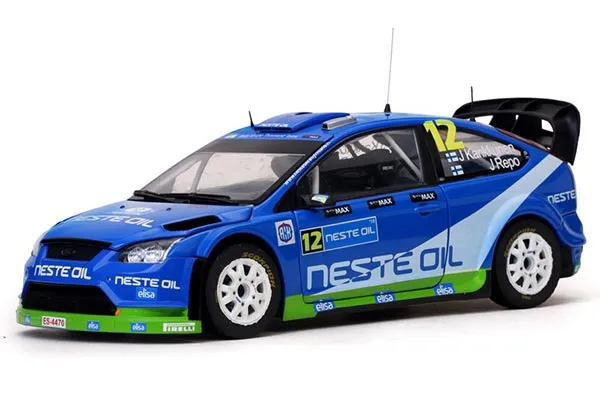 /img/49212-ford-focus-rs-diecast-display.webp