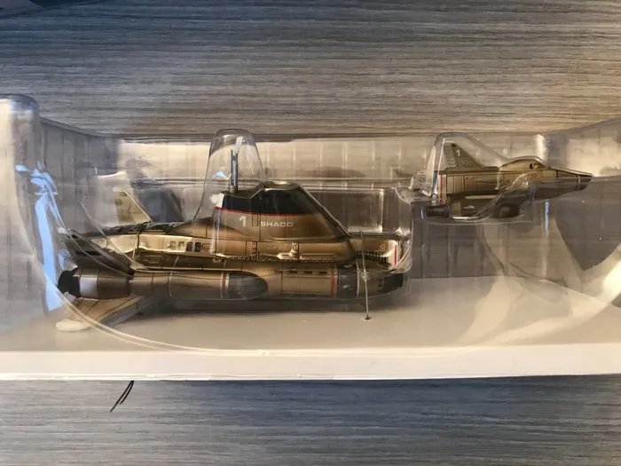 49216 ufo skydiver model design