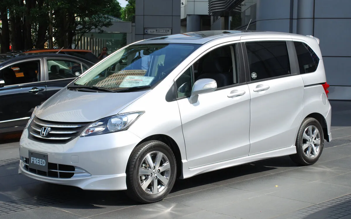 /img/49222-diecast-honda-freed-interactive.webp