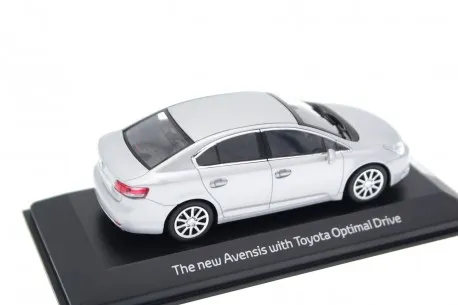 49225 diecast avensis interior