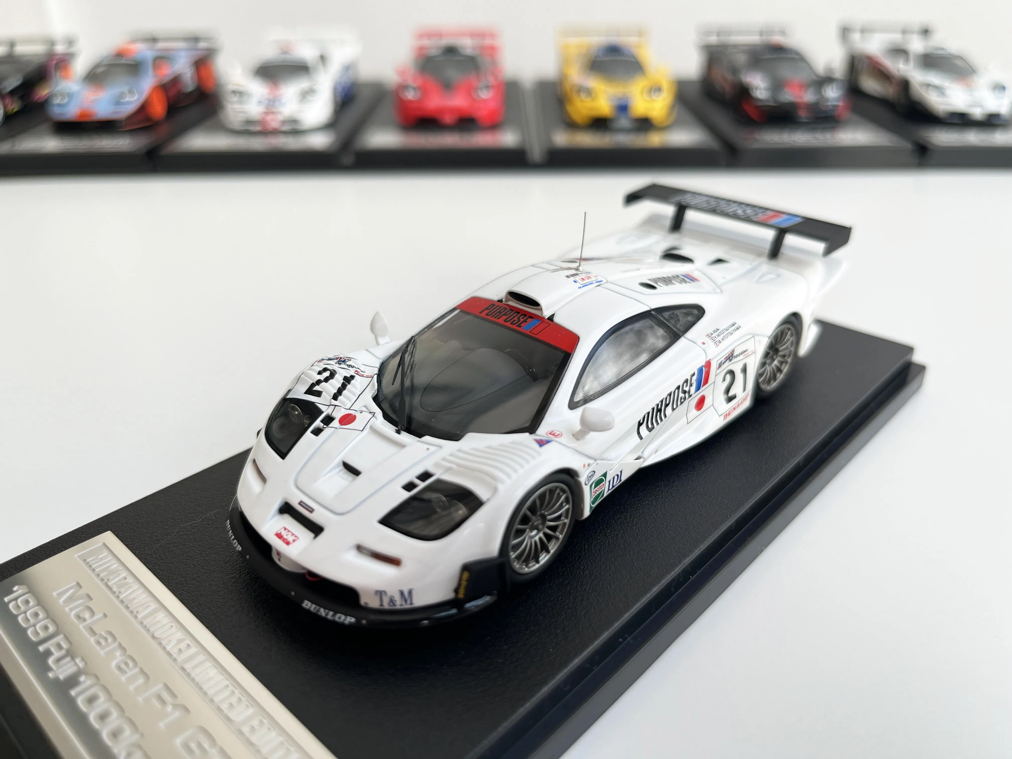 49237 mclaren f1 gtr longtail functional elements