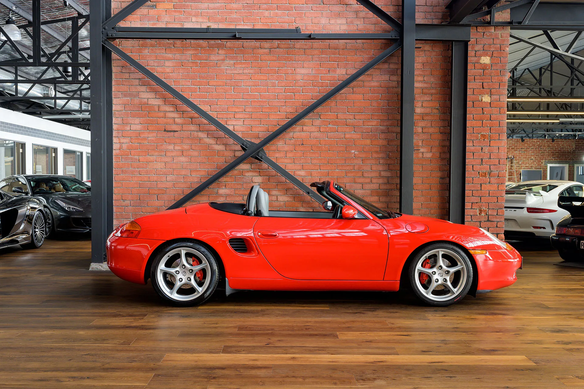 49244 red porsche boxster diecast model 2
