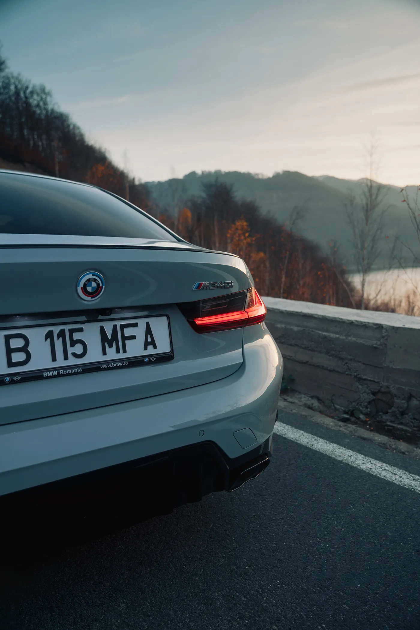 49267 bmw m340i diecast detailed view