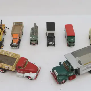 /img/49288-diecast-truck-collectors.webp