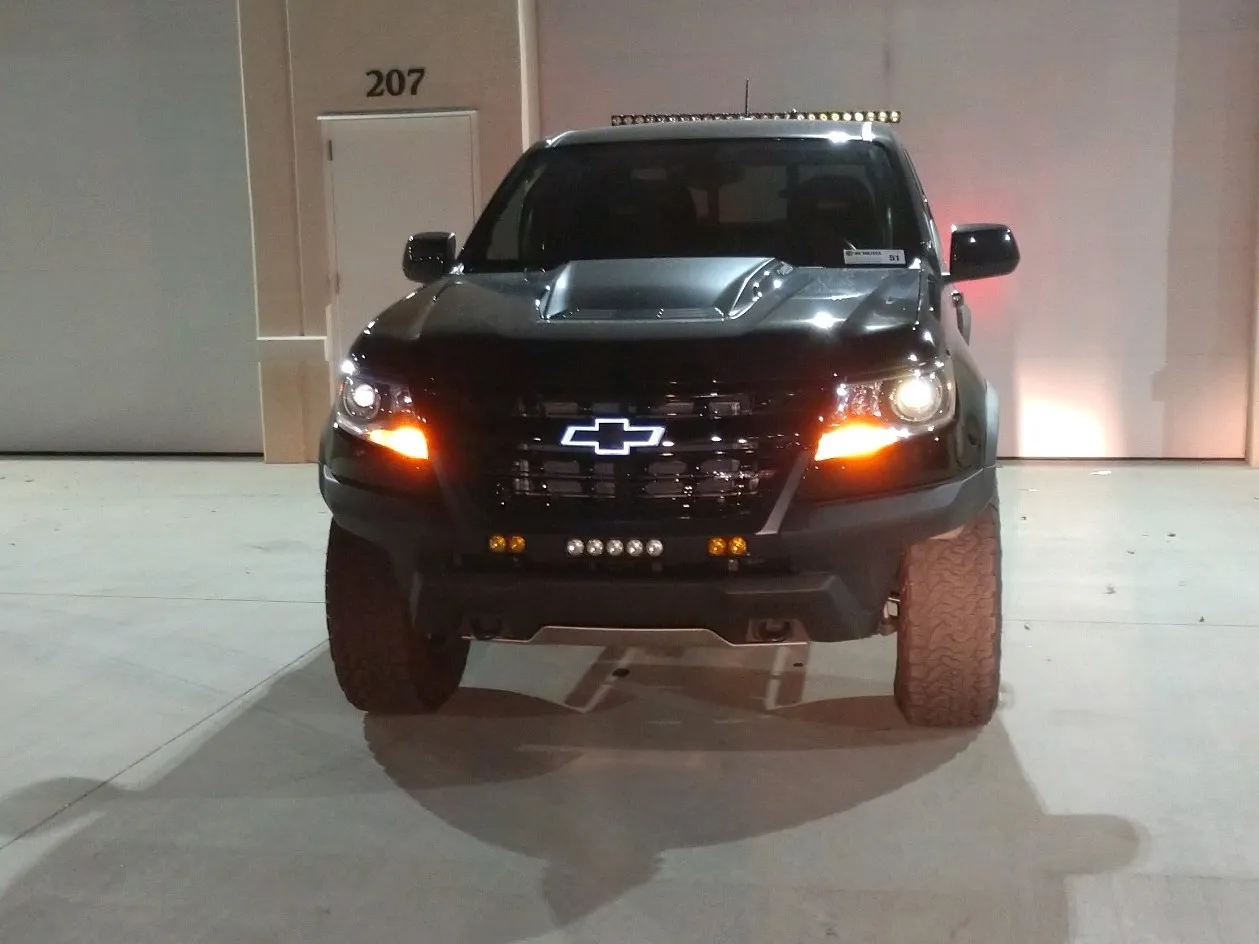 49295 diecast zr2 display