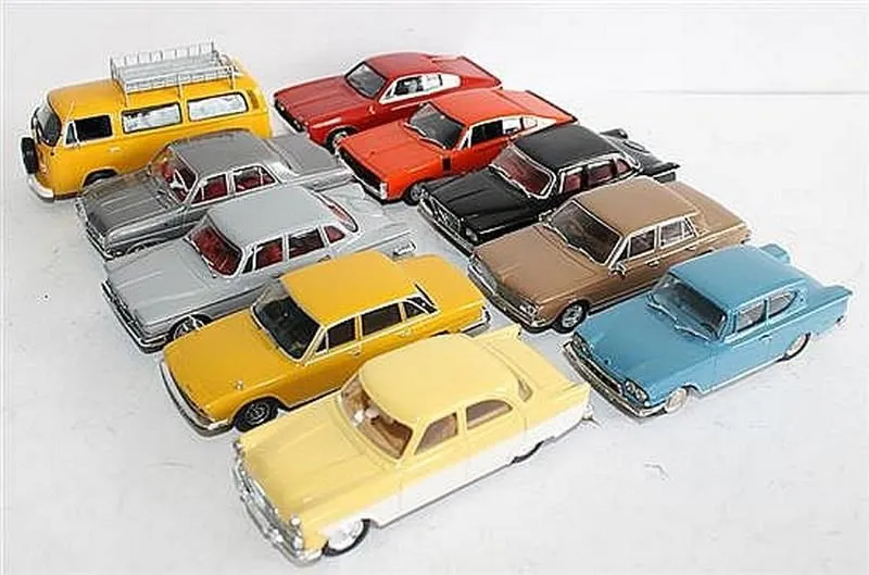 49298 trax diecast models detailing