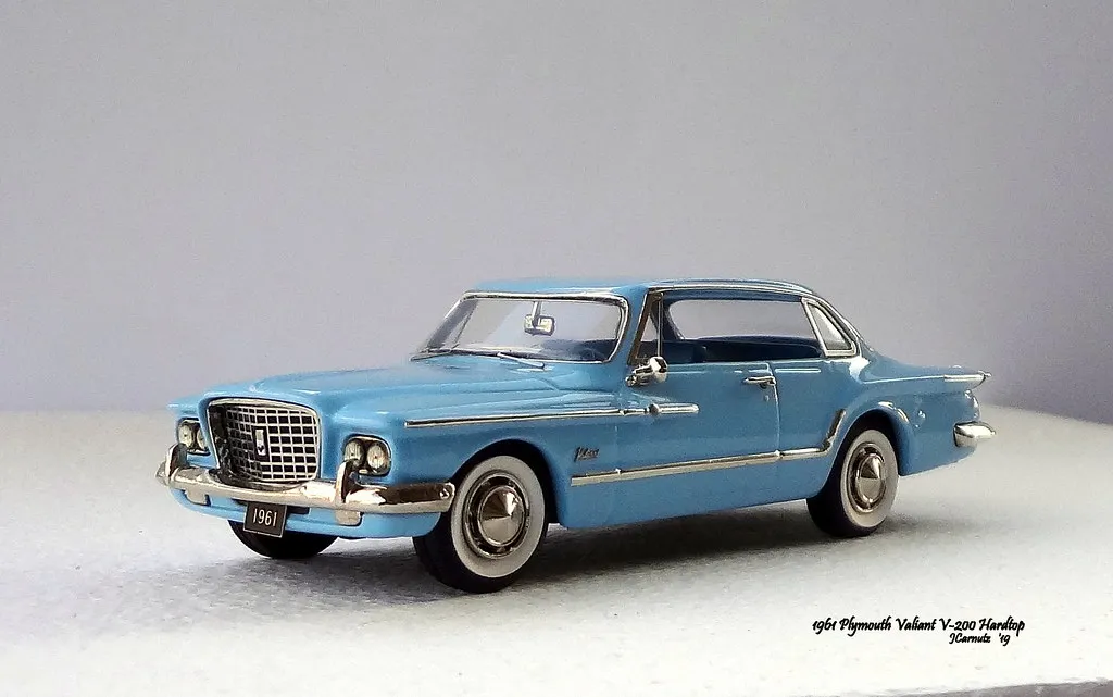 49301 valiant diecast display