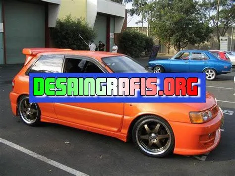 49347 diecast toyota starlet kapsul 4