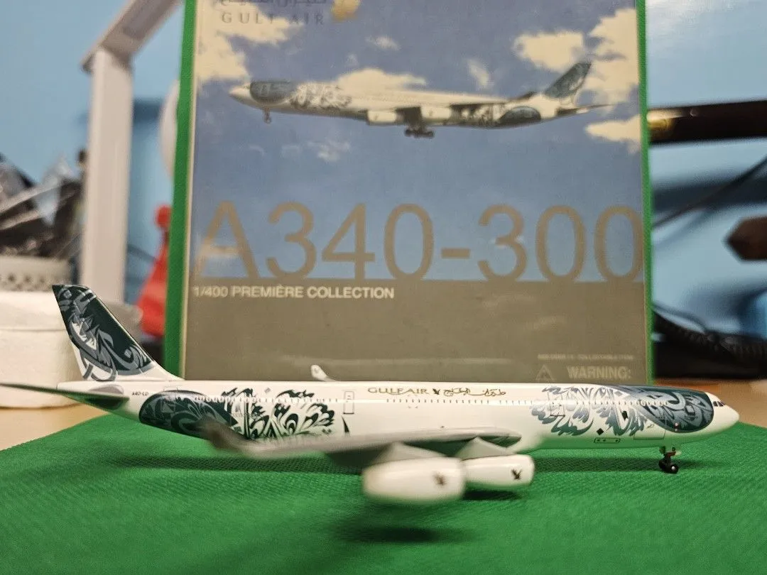 49384 airbus a330 200 diecast