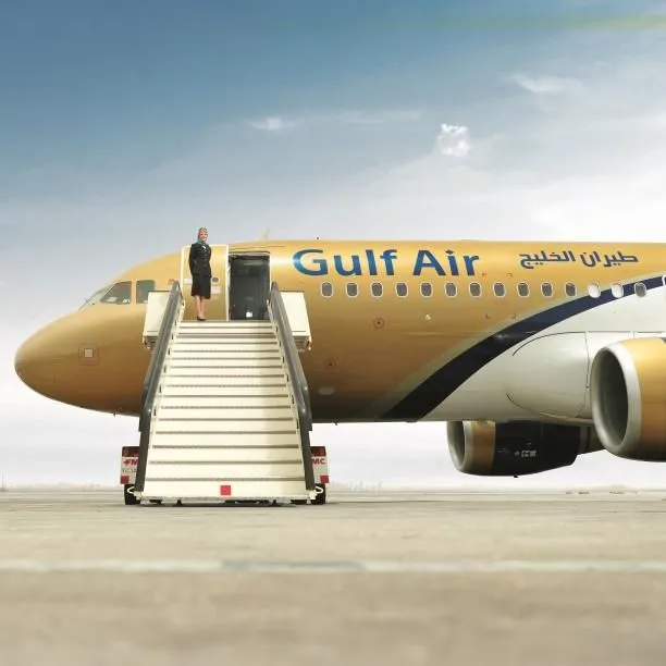 /img/49384-gulf-air-diecast-display.webp