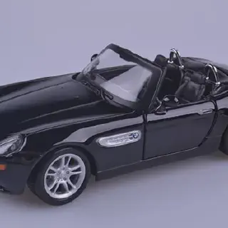 /img/49387-bmw-z8-diecast-caring.webp