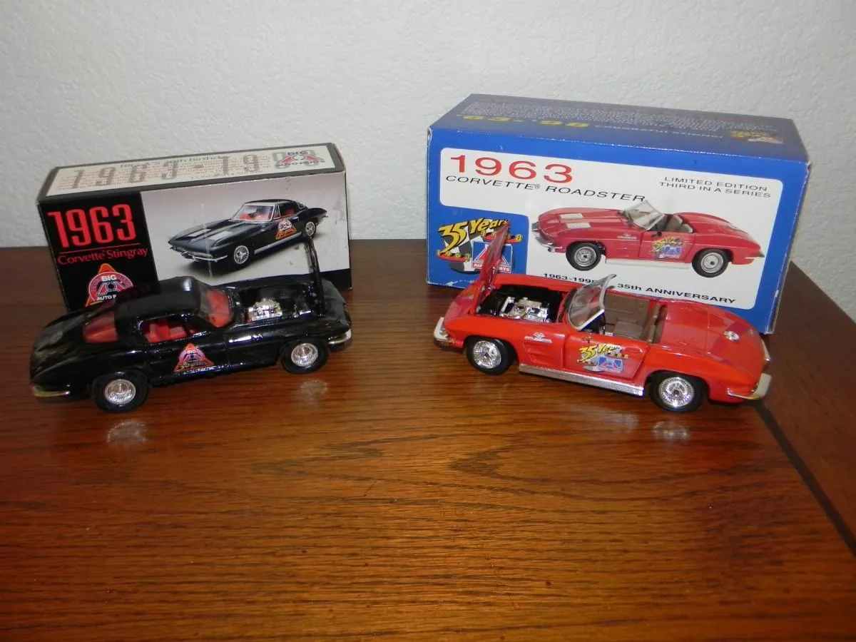 49408 2003 corvette diecast paint details