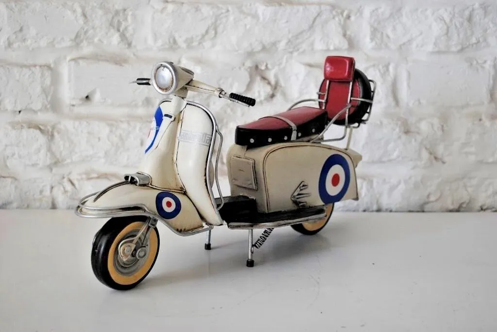 49410 diecast lambretta scooter model 1