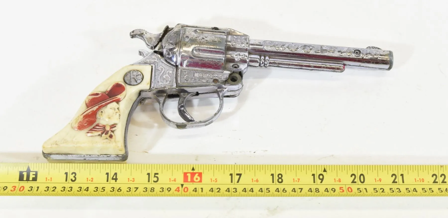 49415 cap gun diecast storage