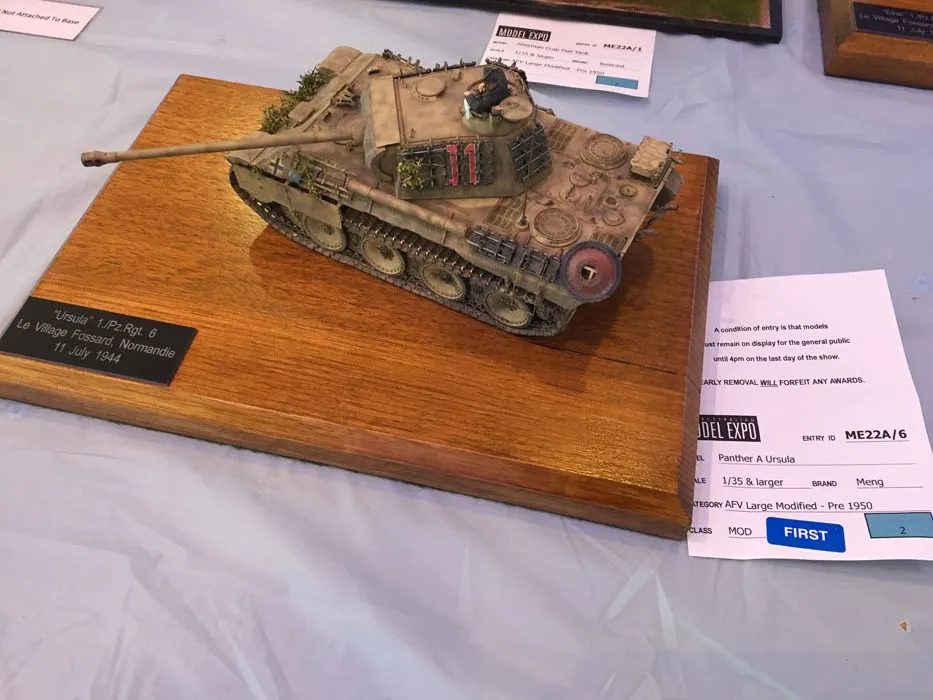 49416 diecast model displays