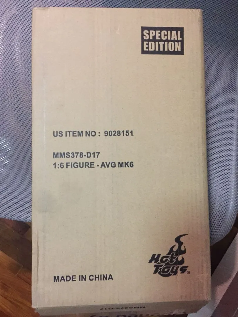 49425 hot toys packaging