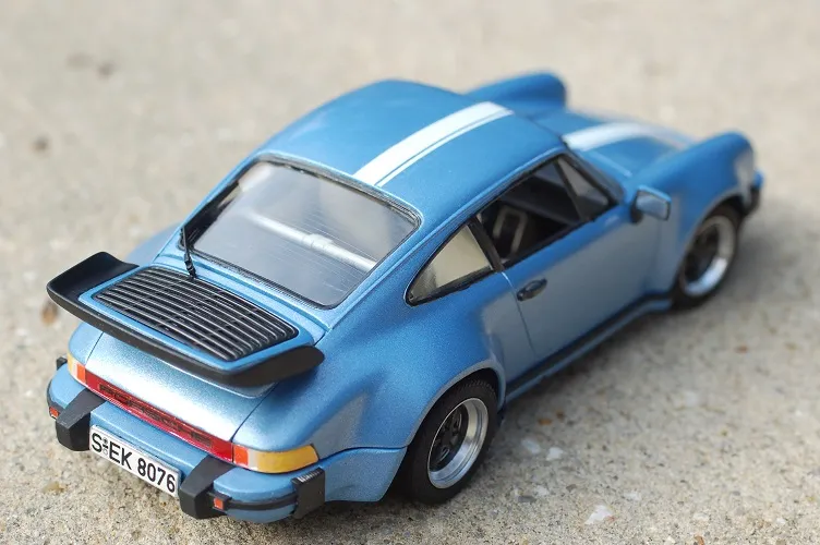 49435 porsche 930 diecast high quality materials