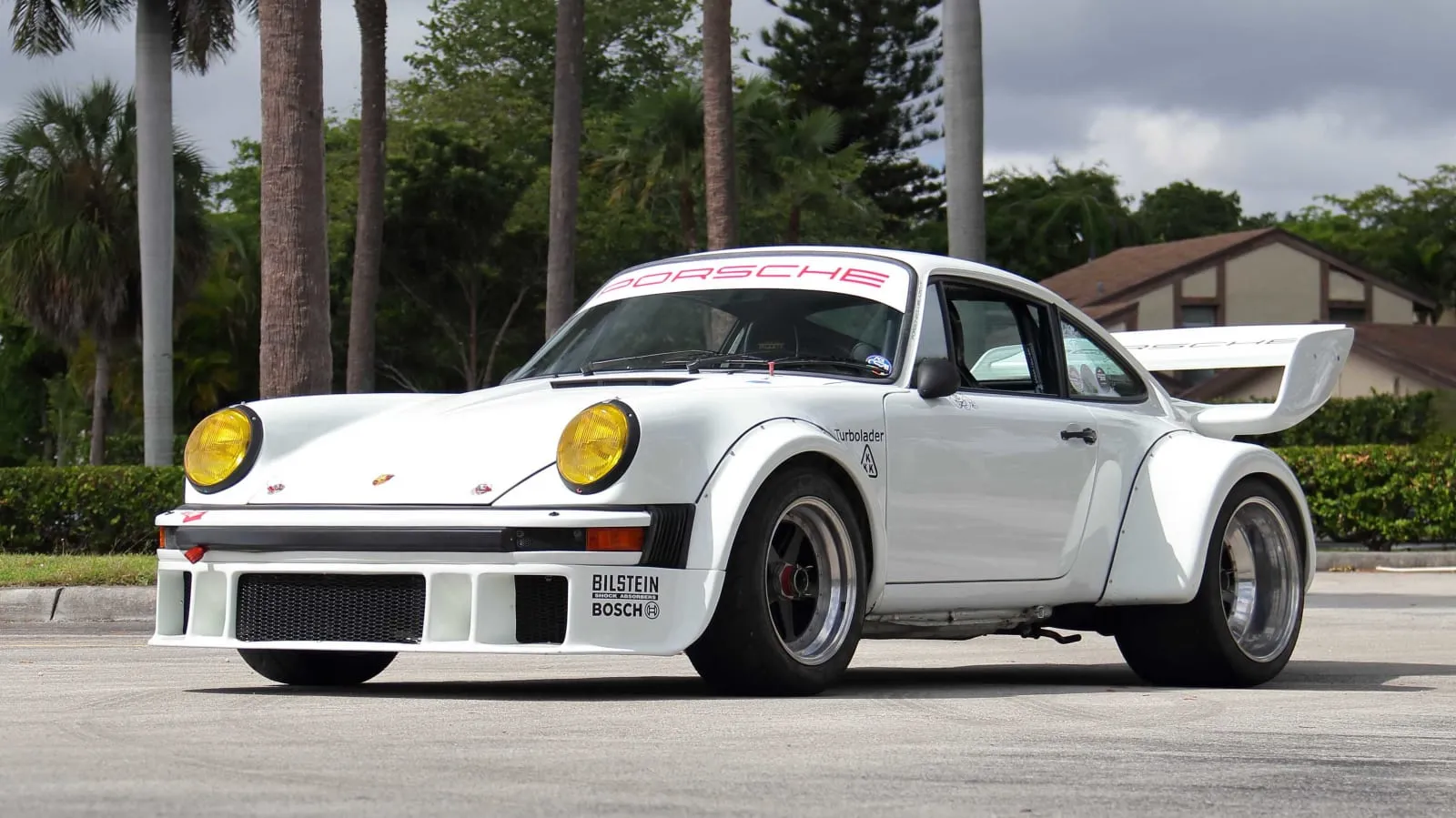 49435 porsche 930 diecast model 1